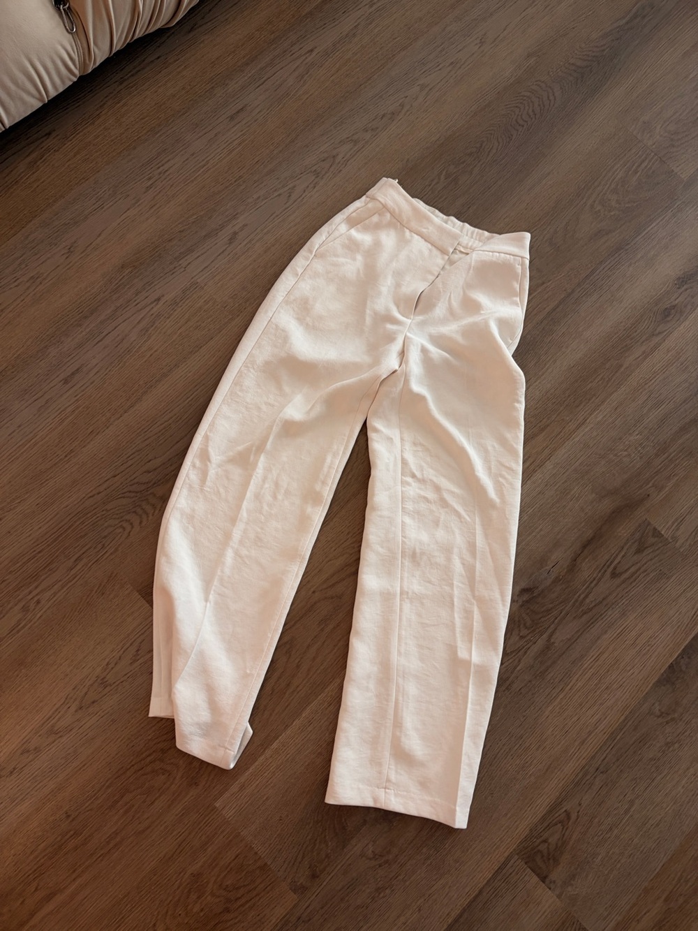 aritzia Cream High-Waist Pants wilfred crepe